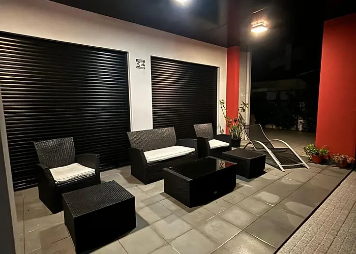 Villa Mar & Serra Feteiras